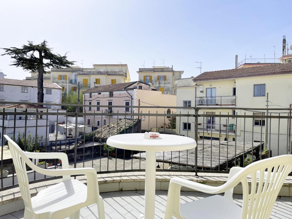Hotel Reginella Sant'Agata sui due Golfi Ngoại thất bức ảnh